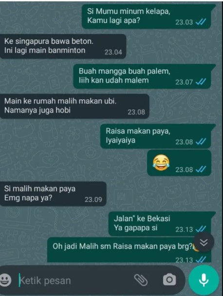 Chat Pantun Kocak Ini Ujungnya Bikin Jengkel dan garuk-garuk kepala